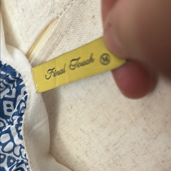 Final Touch Blue and White Patterned Dress, size Medium - Picture 2 of 8